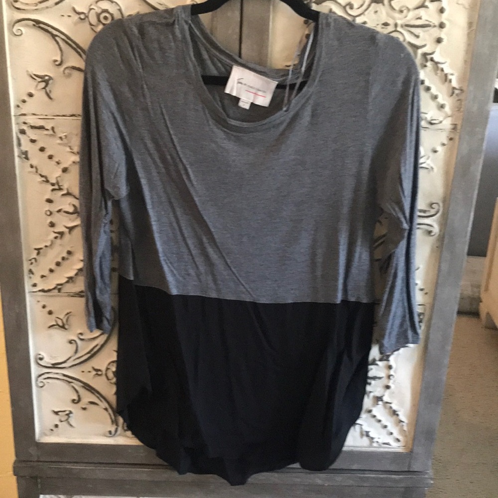 Vince Camuto Top